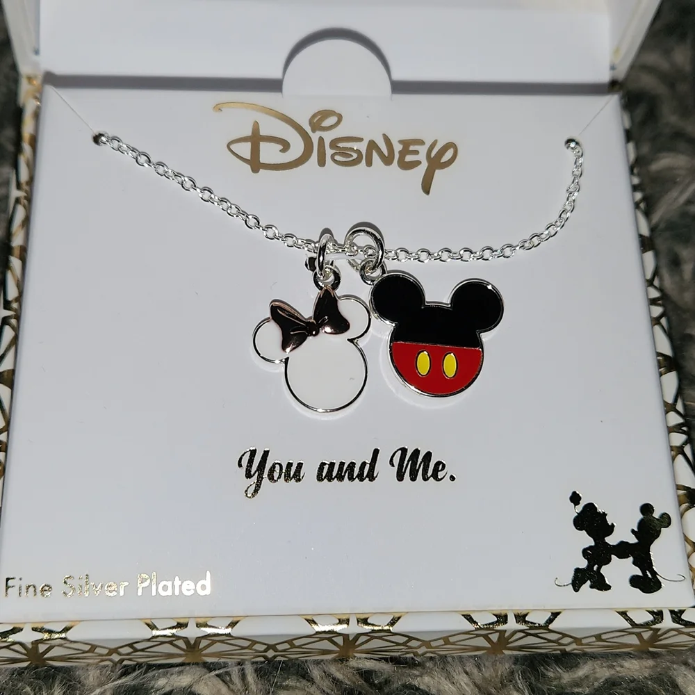 Mickey and Minnie You and Me necklace - Picture 2 of 5